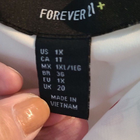 🍒Feminine Forever 21 Cherry Chiffon Dress 👗 - Picture 12 of 13